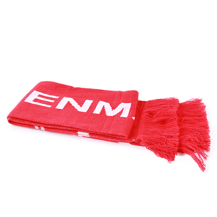 Embroidered-football-fan-jacquard-knitted-scarf (1).jpg